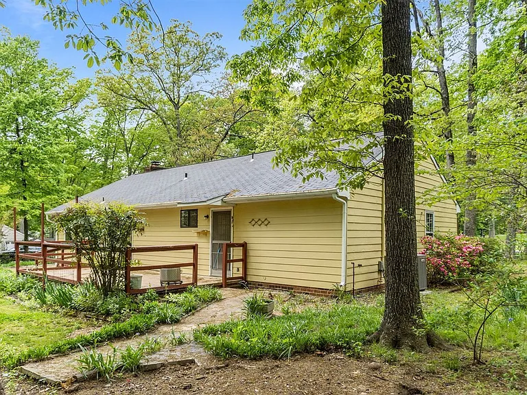 9201 Rattlesnake Rd — Photo 26