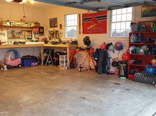 323 Eagle Ridge Dr, Chatham, IL 62629