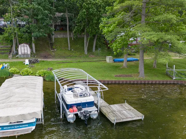 13631 Carefree Dr, Battle Creek, MI 49017