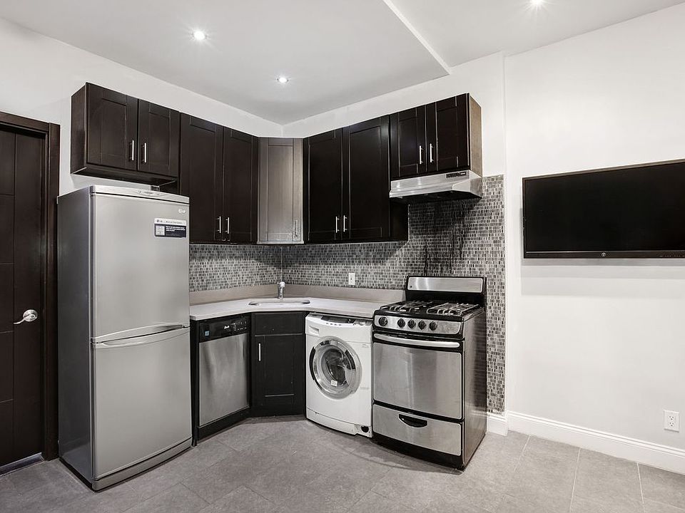 1st image of 210 W 107th St APT 3G