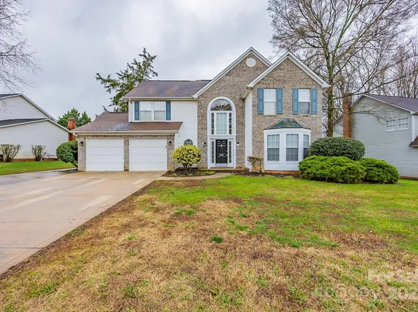 8617 Barrister Way, Charlotte, NC 28216