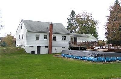 2nd image of 1482 King Dr