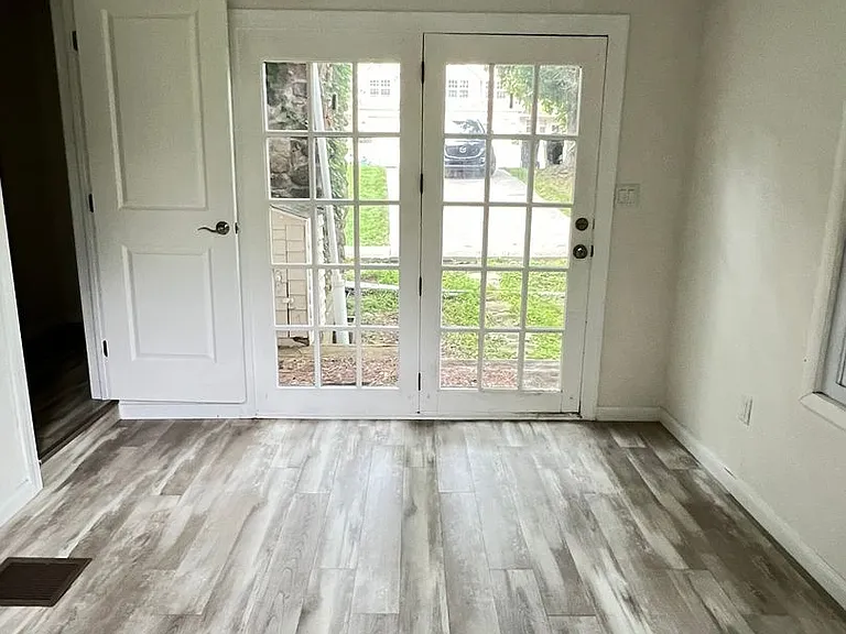 8940 Harmony Dr — Photo 9