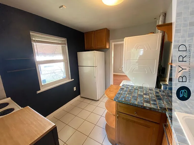 1413 Blair St — Photo 4