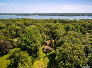 1 Gerry Ln, Lloyd Harbor, NY 11743