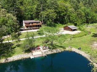 5351 Dyreson Rd, Dodgeville, WI 53533