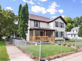 543 E New York St, Aurora, IL 60505