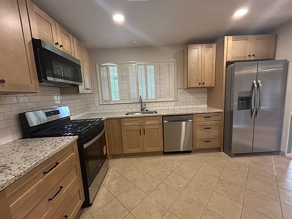 4th image of 2743 E 53rd St S