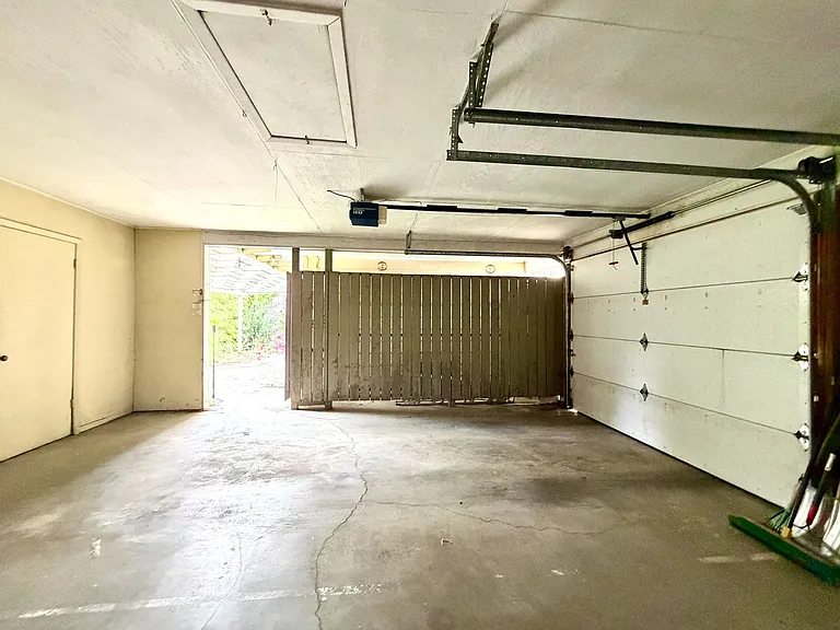 5272 SW Scholls Ferry Rd — Photo 15