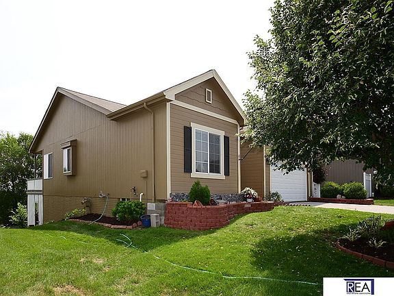 3rd image of 13517 S 14th Cir