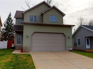 1275 E 33rd St, Erie, PA 16504