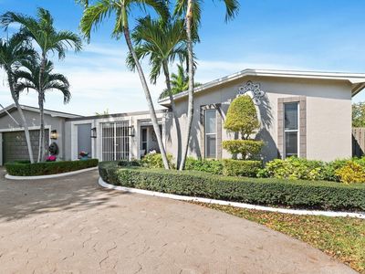 1400 NW 114th Avenue, Pembroke Pines, FL, 33026