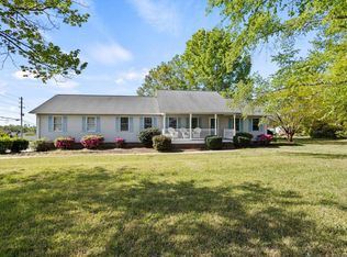 2604 Roper Mountain Rd, Simpsonville, SC 29681