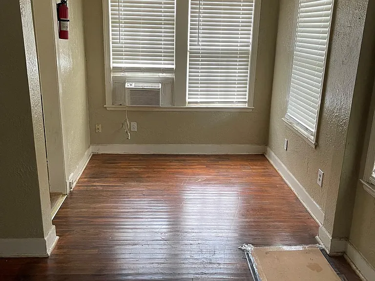1864 Vollintine Ave — Photo 12
