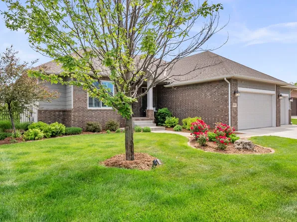 2985 N Gulf Breeze Cir, Wichita, KS 67205