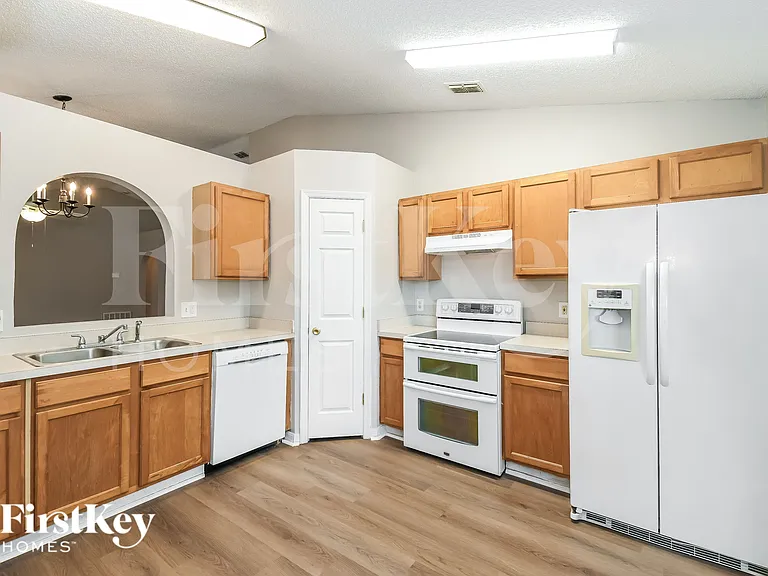 6883 Playpark Trl W — Photo 6
