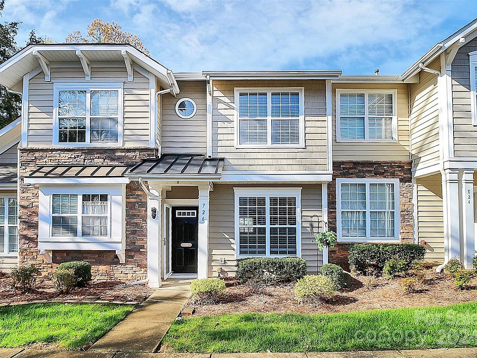 1st image of 726 Cherryfield Pl
