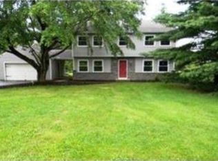 718 Wards Corner Rd, Loveland, OH 45140