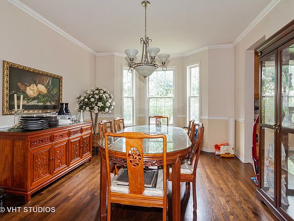 5th image of 995 W Aspen Ct