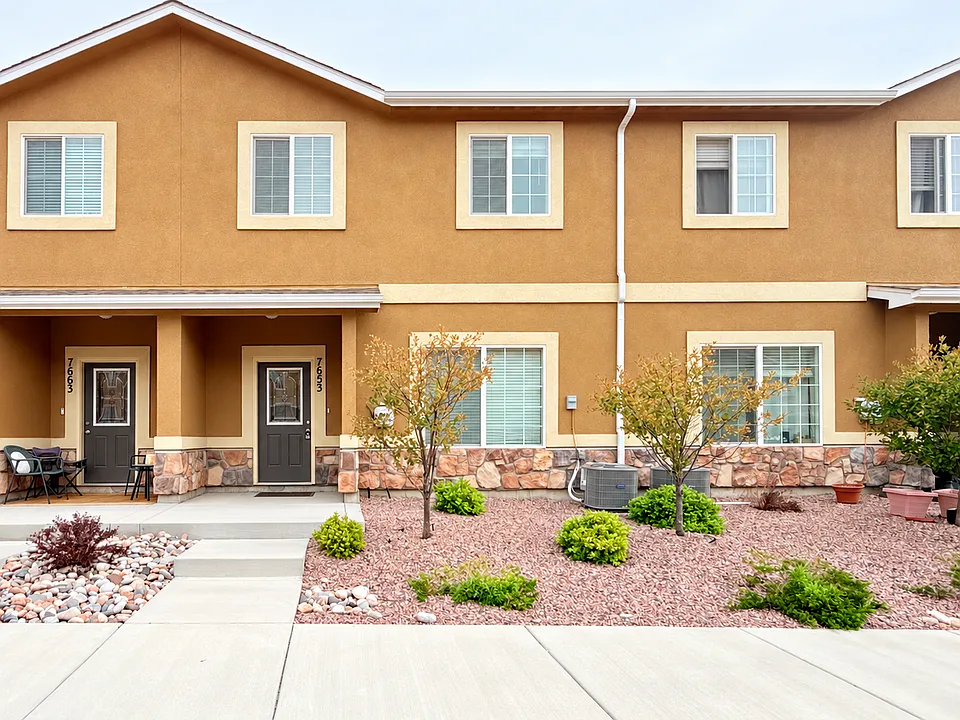 7653 Jack Pine Grv