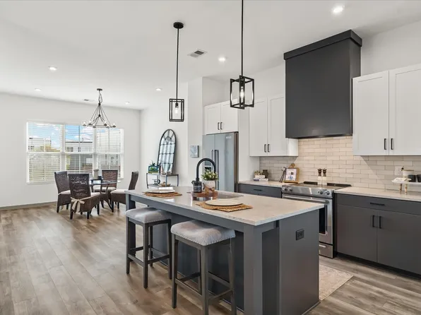 2001 Edison Park Ln, Nashville, TN 37209