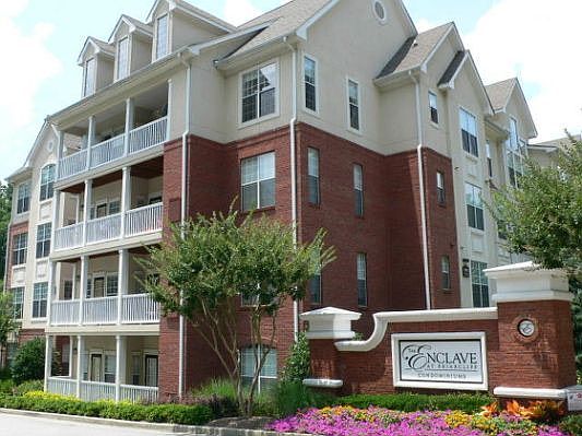 Enclave townhomes/Briarcliff