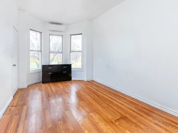 610 East 181st Street image 6 of 14