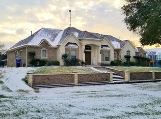515 Otto St, East Bernard, TX 77435