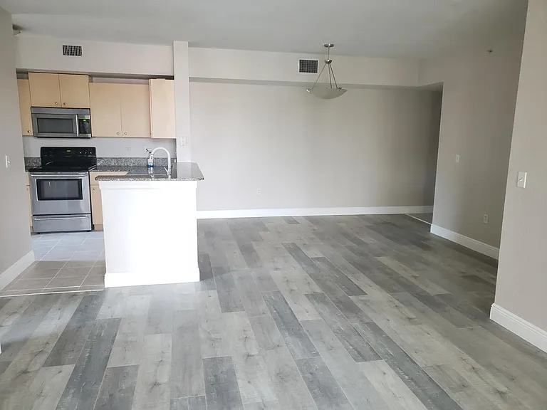2574 Centergate Dr #201 — Photo 5
