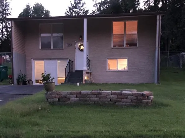 2841 Paula Ln, High Ridge, MO 63049
