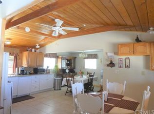 10357 Mountain Rd, Pinon Hills, CA 92372