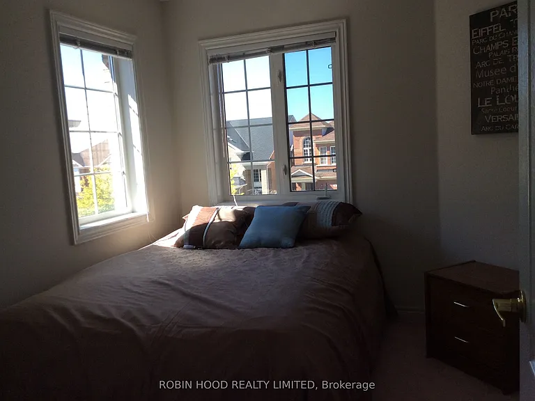 39 Palm Tree Rd — Photo 7