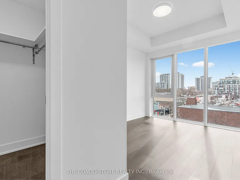 8 Manor Rd W #611 — Photo 12