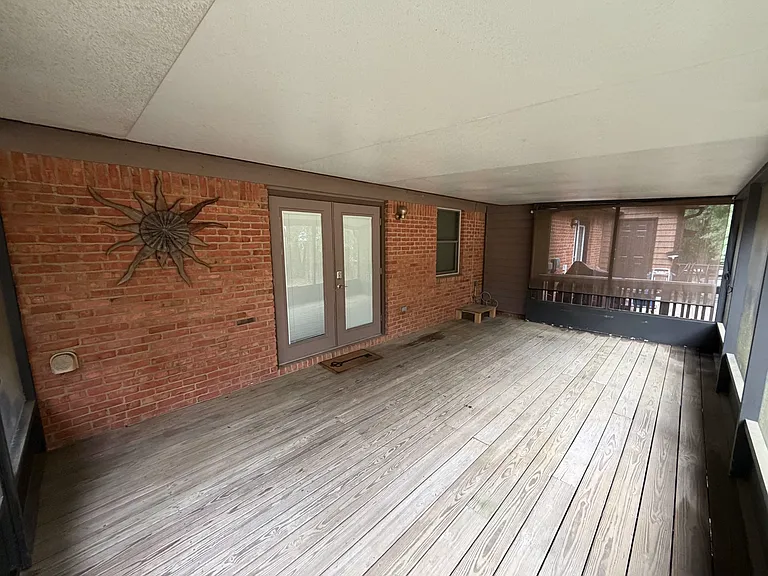 4424 Stratfordshire Ct — Photo 25