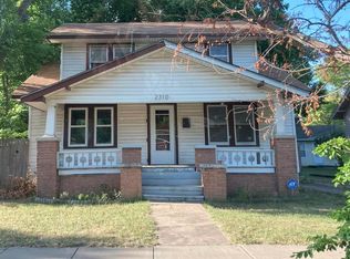 2310 W Maple St, Wichita, KS 67213