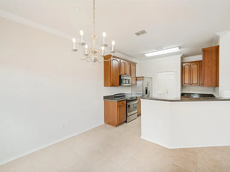 8533 Brunswick Dr — Photo 7