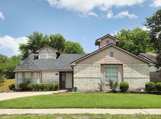 11411 Pagoda Dr, Stafford, TX 77477