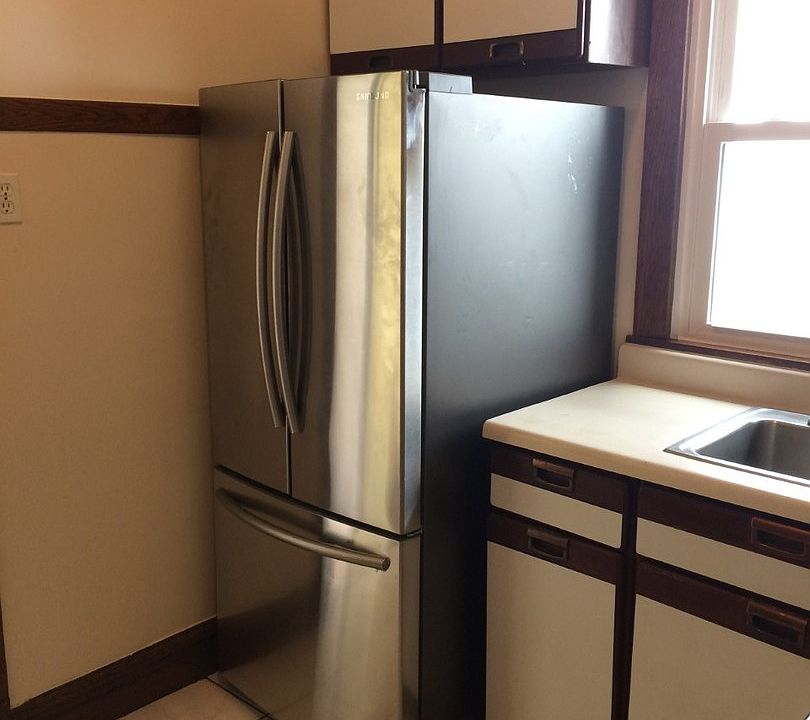 2nd image of 3065 W Armitage Ave APT 1R