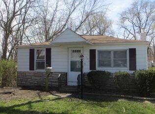 222 34th Ave, East Moline, IL 61244