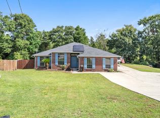 318 Peggy Dr, Crestview, FL 32536