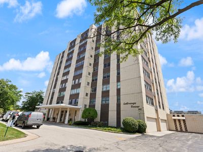 141 N La Grange Rd APT 201, La Grange, IL, 60525