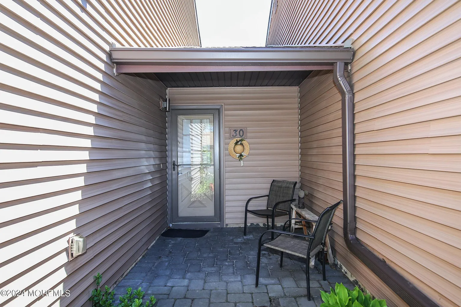 30 Augusta Court photo 1