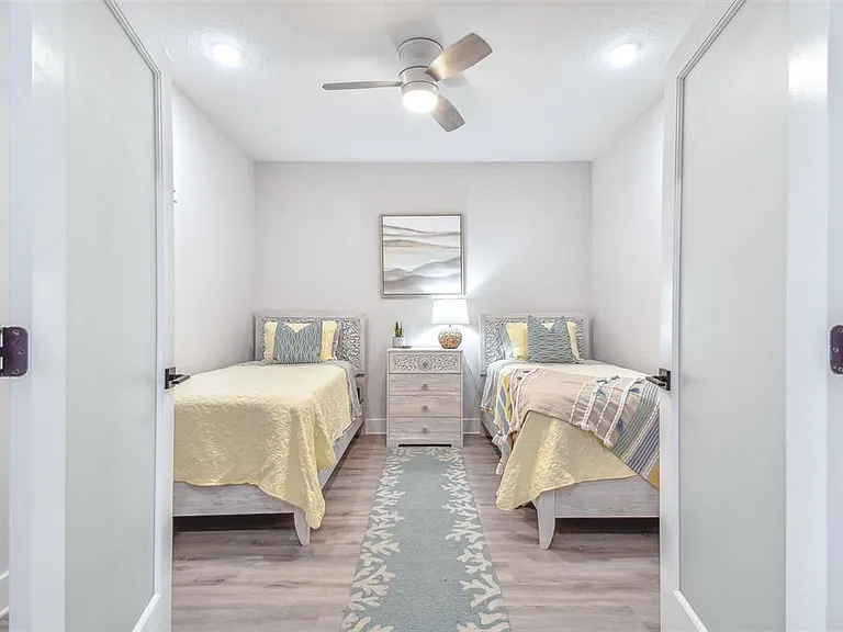 19505 Gulf Blvd #404 — Photo 33