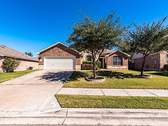 3rd image of 137 Dolomite Dr