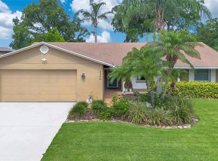4390 Carolwood St, Orlando, FL 32812