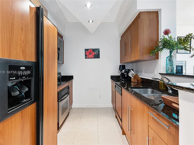 335 S Biscayne Blvd #802 — Photo 6