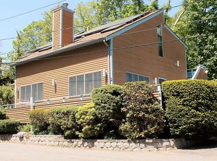 6 Summer Street Ct, Nahant, MA 01908