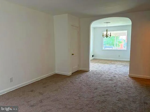 325 Imla St — Photo 6