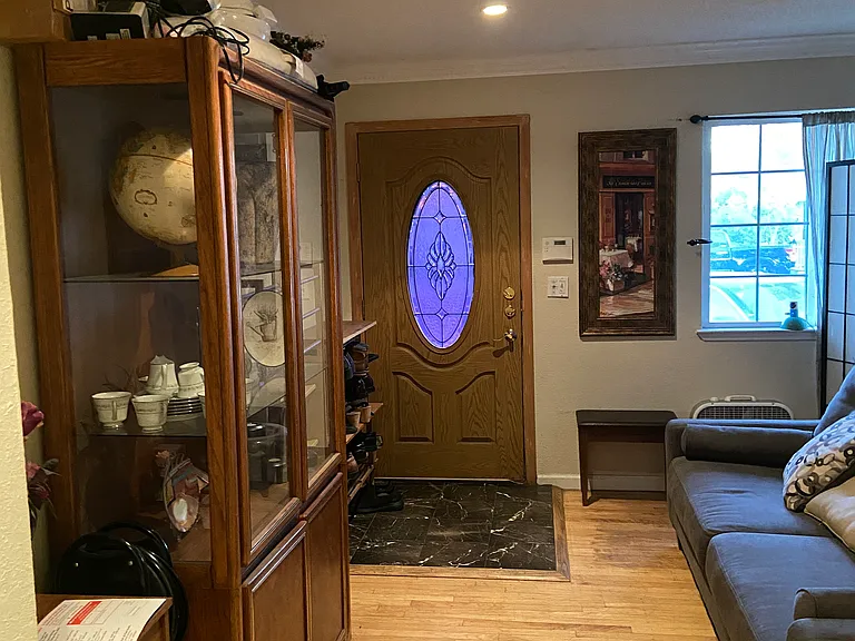 Pendragon Ln — Photo 2