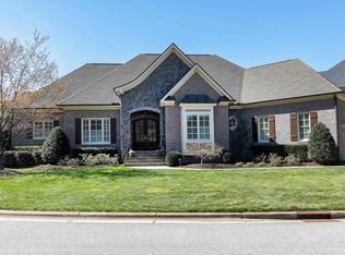 2084 Van Gogh Ln, Apex, NC 27539